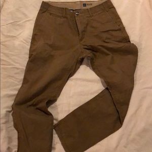 Gap Dark Tan Khakis Chinos 32/32